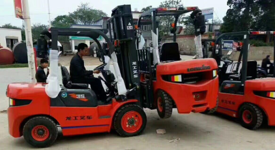 中央戏剧学院叉车出租